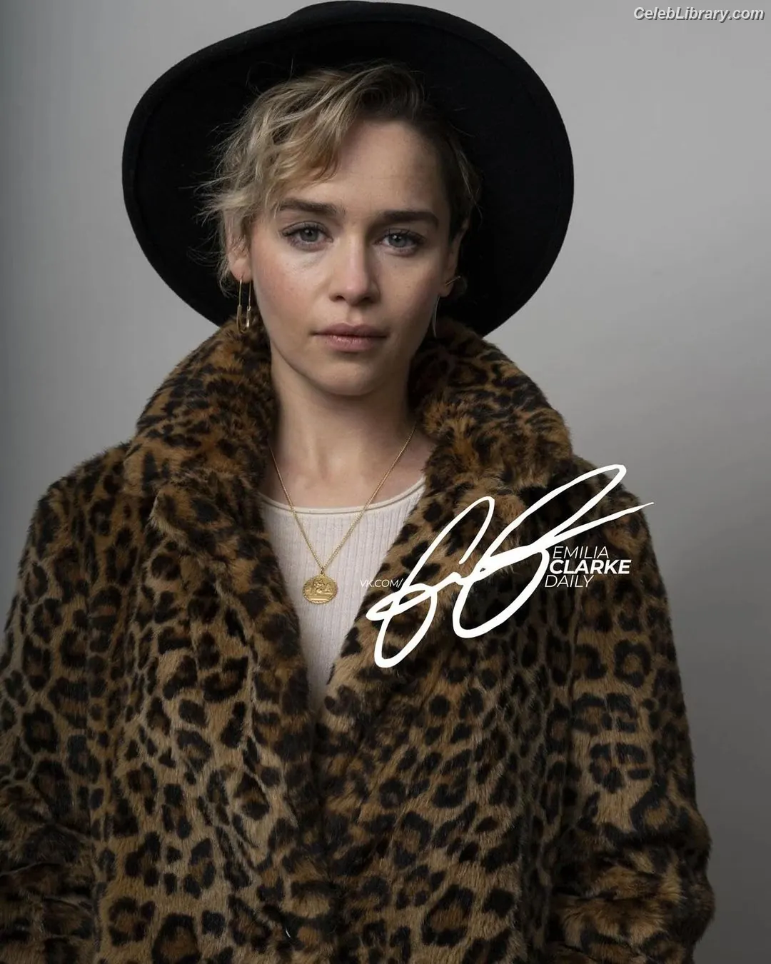 Emilia Clarke photo 7 of 1293