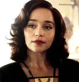 Emilia Clarke photo 20 of 1293