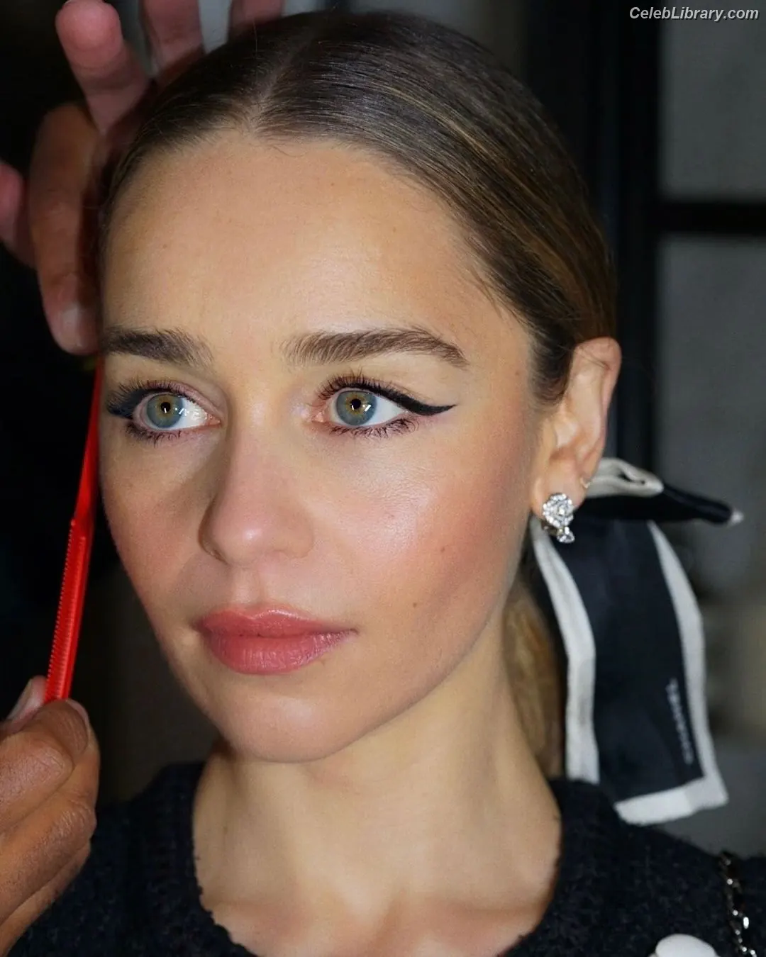 Emilia Clarke photo 14 of 1293