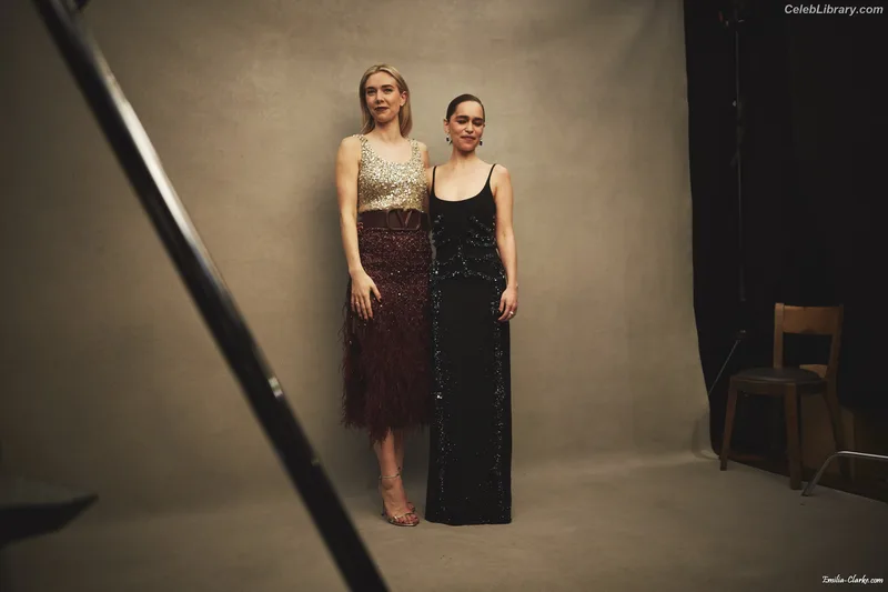 Emilia Clarke photo 9 of 1283