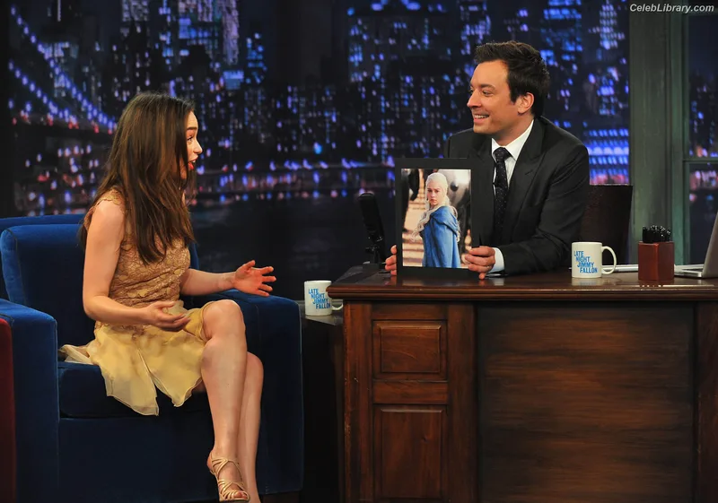 Emilia Clarke photo 21 of 1283