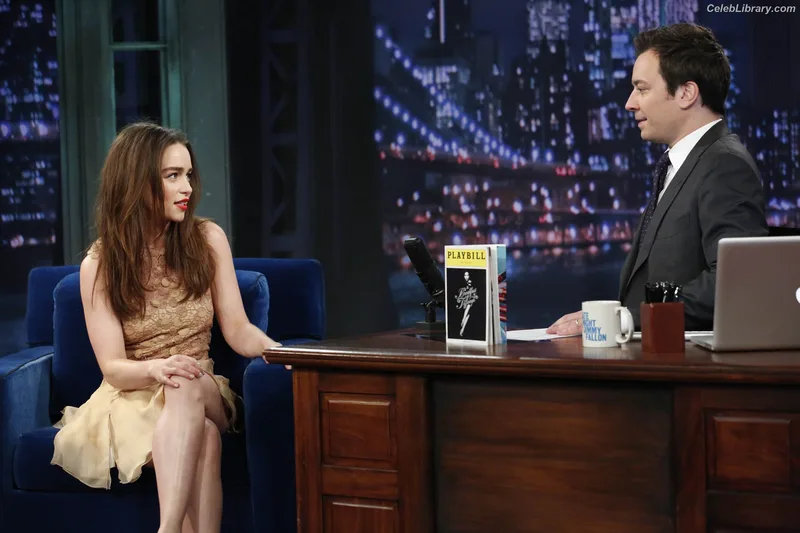 Emilia Clarke photo 23 of 1283