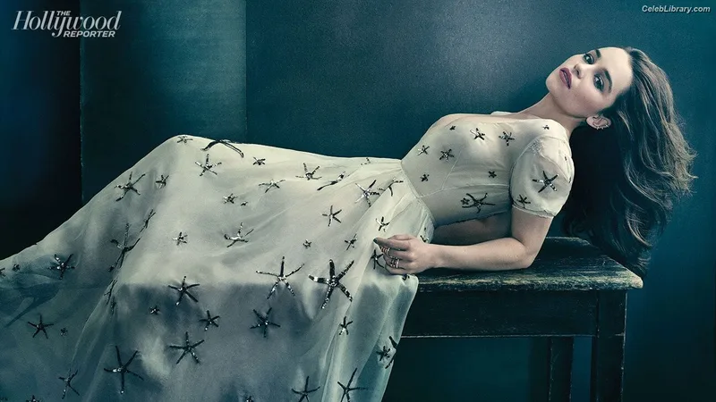 Emilia Clarke photo 13 of 1283