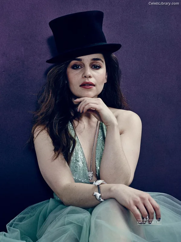 Emilia Clarke photo 23 of 1283