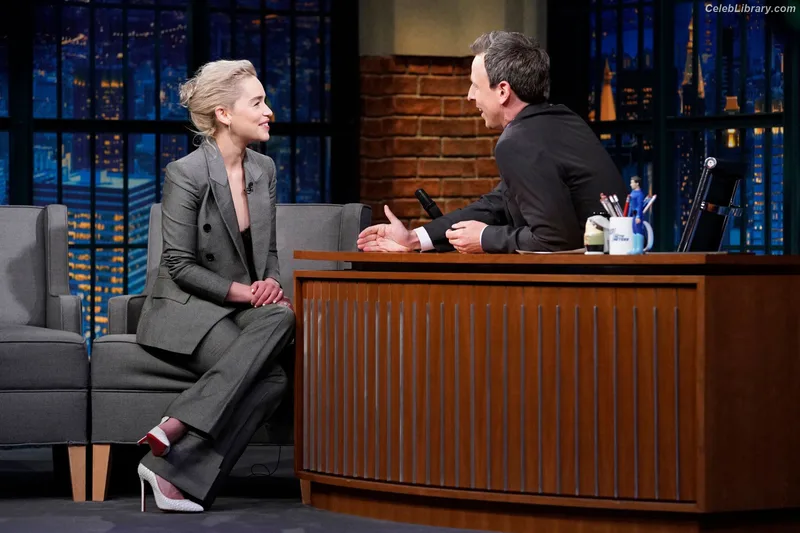Emilia Clarke photo 6 of 1283