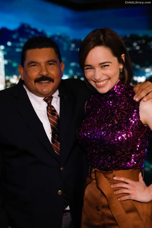 Emilia Clarke photo 15 of 1283