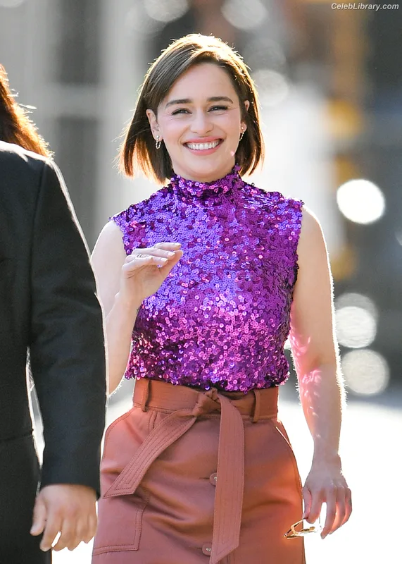 Emilia Clarke photo 23 of 1283