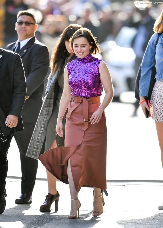 Emilia Clarke photo 4 of 1283