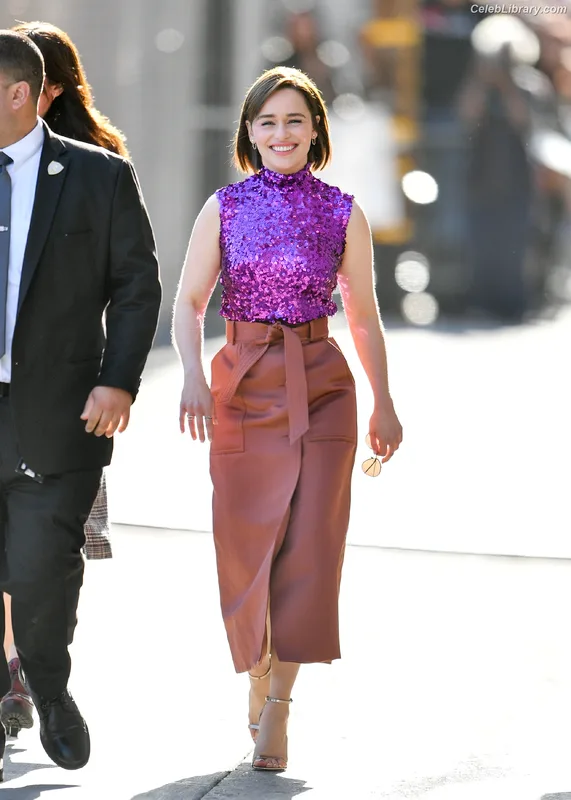 Emilia Clarke photo 21 of 1283