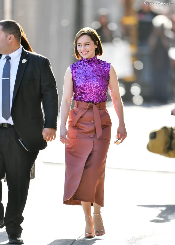 Emilia Clarke photo 23 of 1283