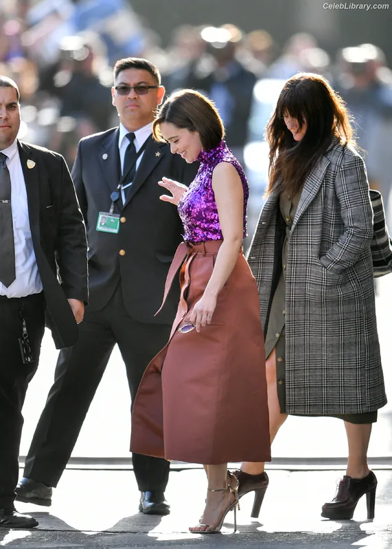 Emilia Clarke photo 10 of 1283