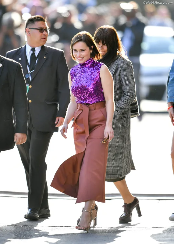 Emilia Clarke photo 14 of 1283
