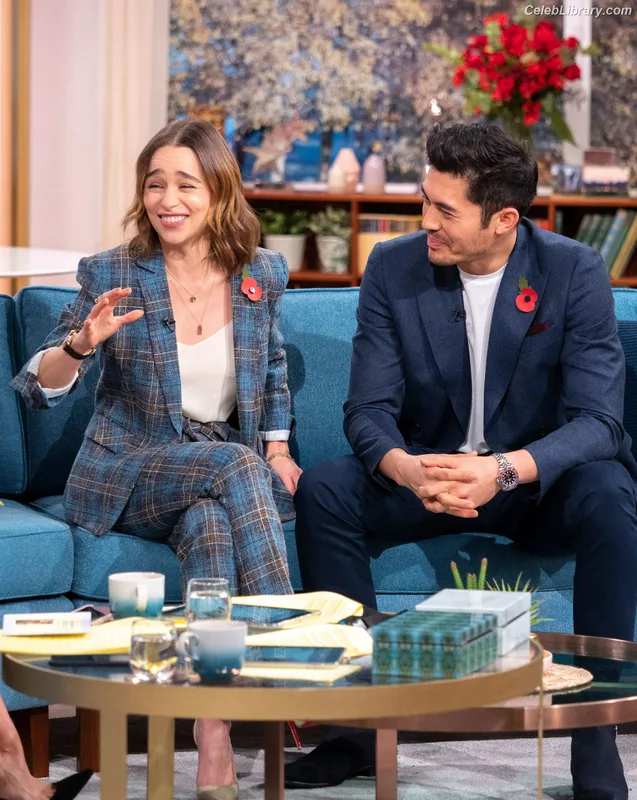 Emilia Clarke photo 23 of 1283