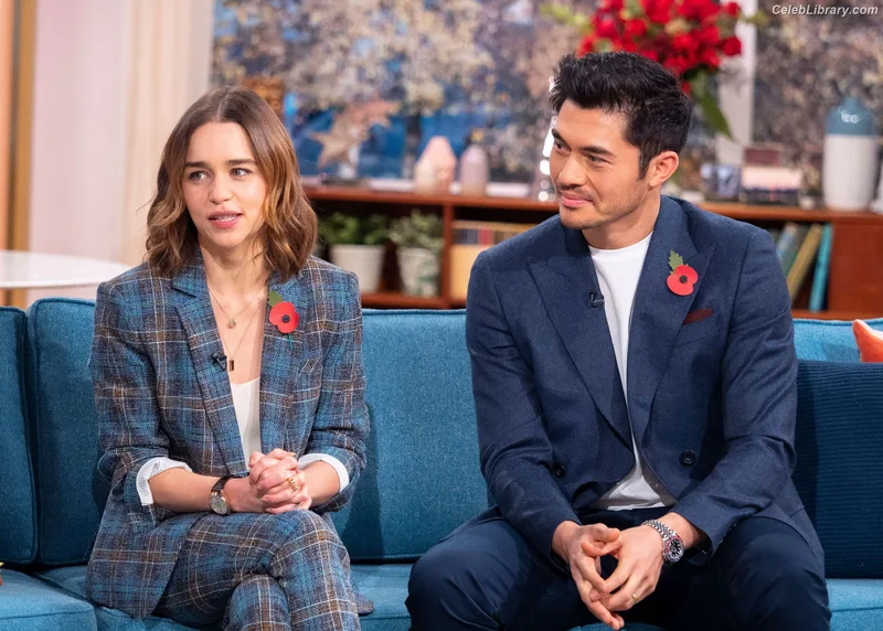 Emilia Clarke photo 4 of 1283