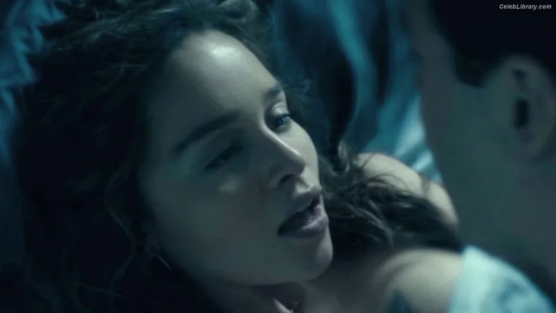 Emilia Clarke photo 13 of 1283
