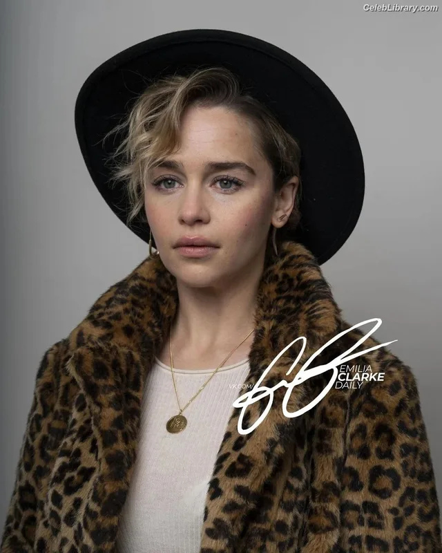 Emilia Clarke photo 6 of 1283