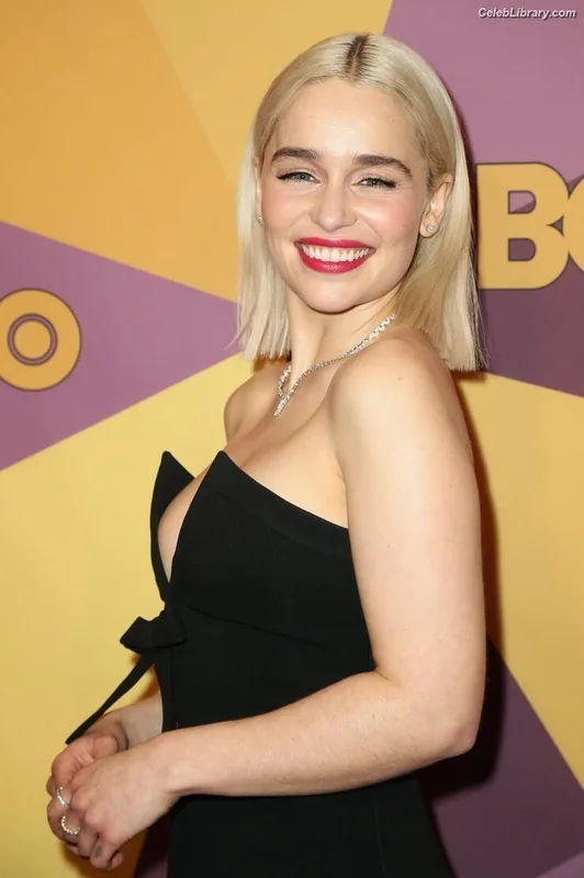 Emilia Clarke photo 24 of 1283