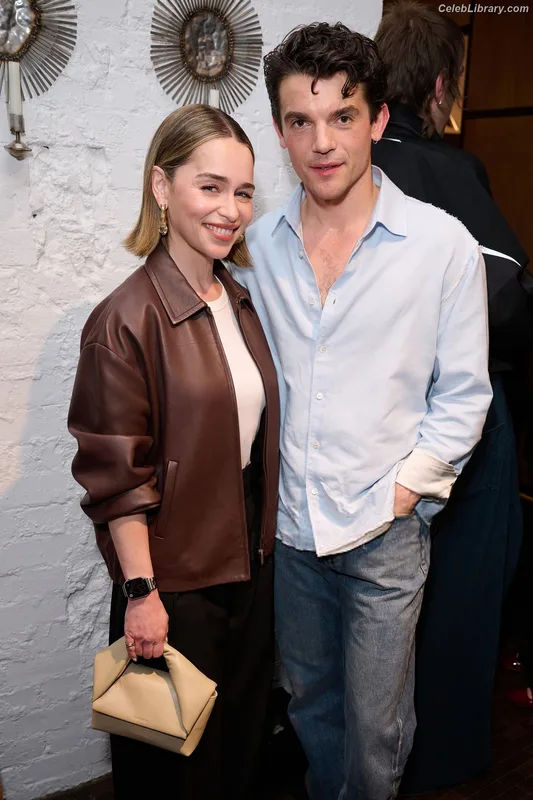 Emilia Clarke photo 18 of 1283