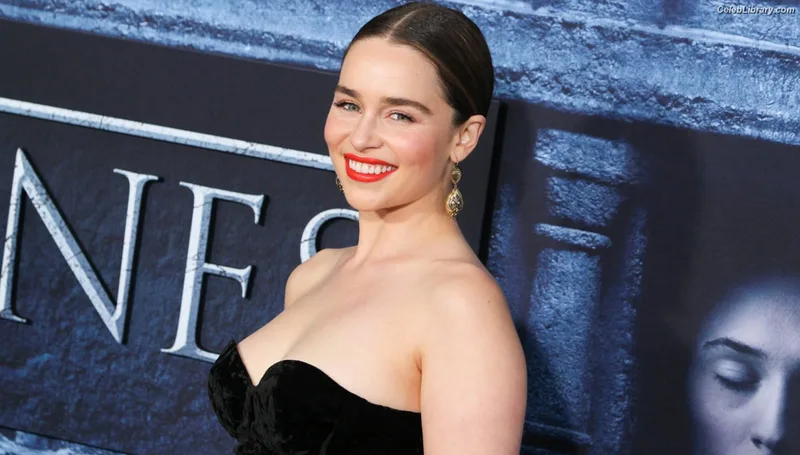 Emilia Clarke photo 18 of 1283