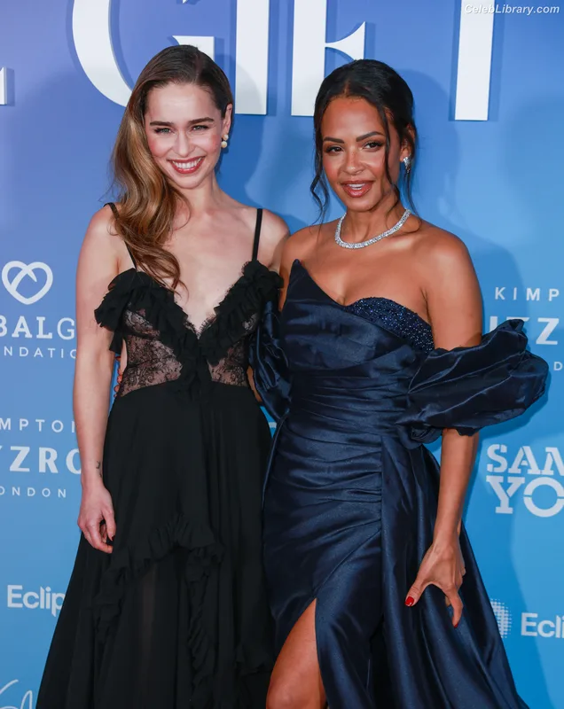 Emilia Clarke photo 3 of 1283