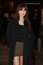 Emilia Jones photo 5 of 405