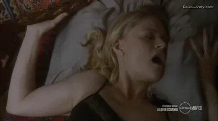 Emilie de Ravin photo 23 of 36