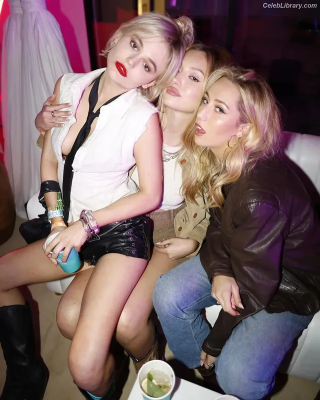 Emily Alyn Lind photo 9 of 325