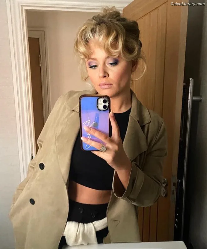 Emily Atack photo 13 of 578