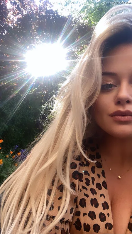 Emily Atack photo 23 of 578
