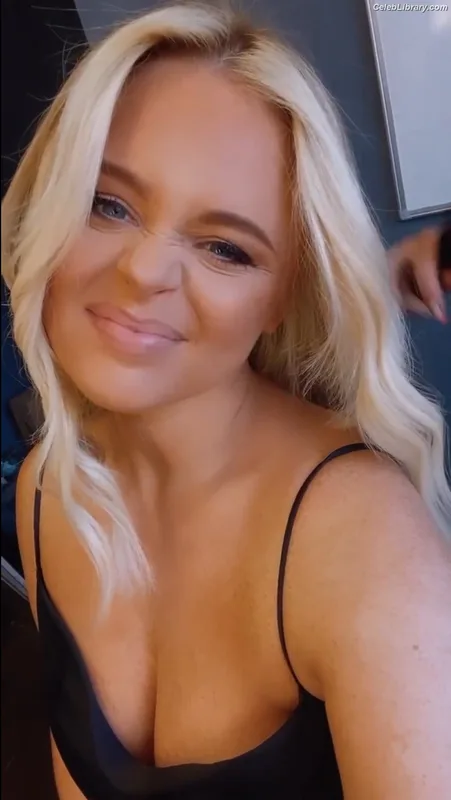 Emily Atack photo 15 of 578