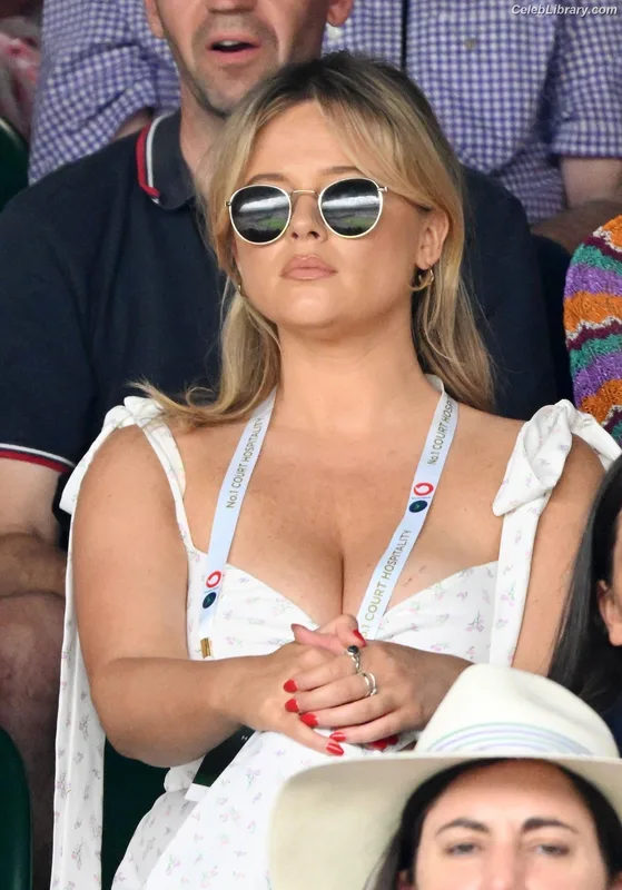 Emily Atack photo 7 of 578