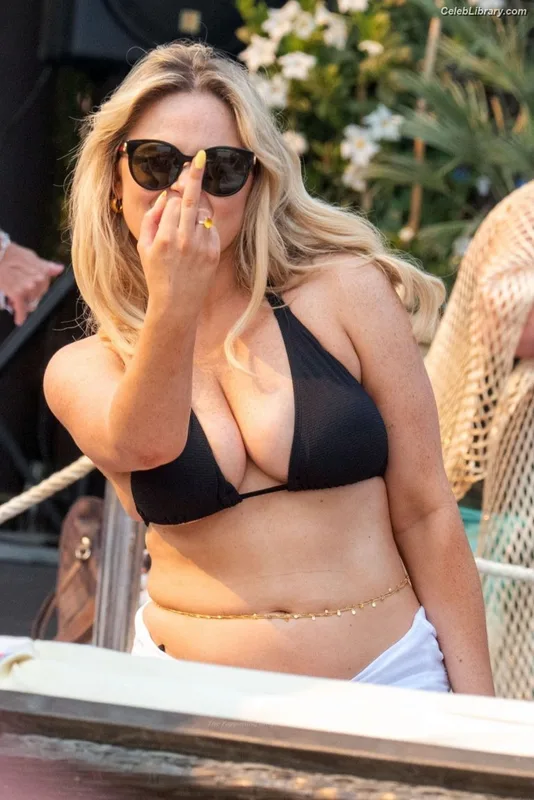 Emily Atack photo 20 of 578