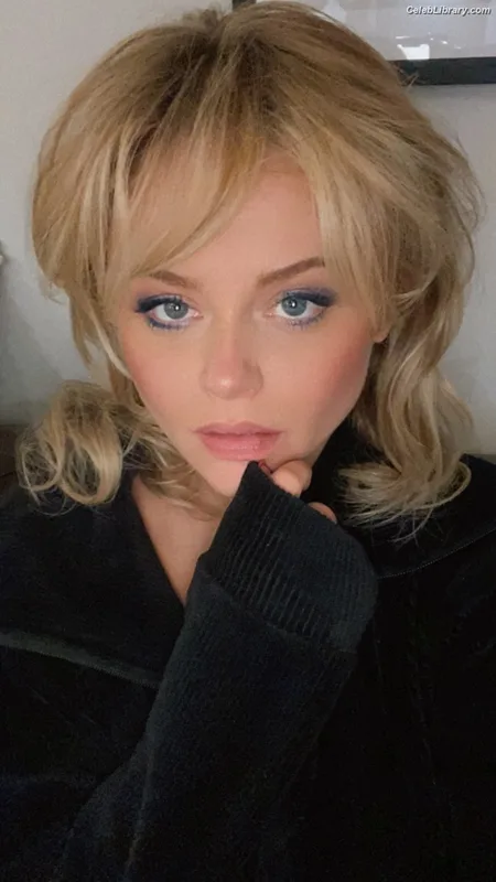 Emily Atack photo 1 of 578