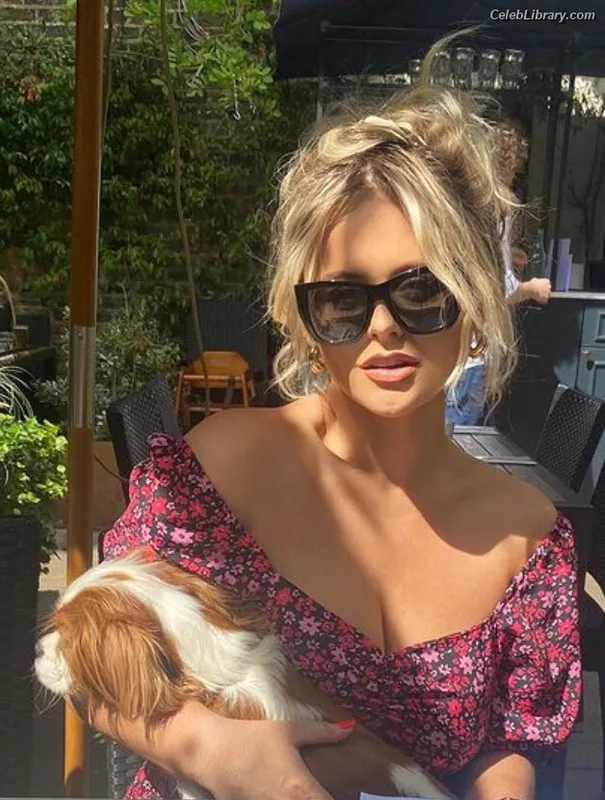 Emily Atack photo 14 of 578