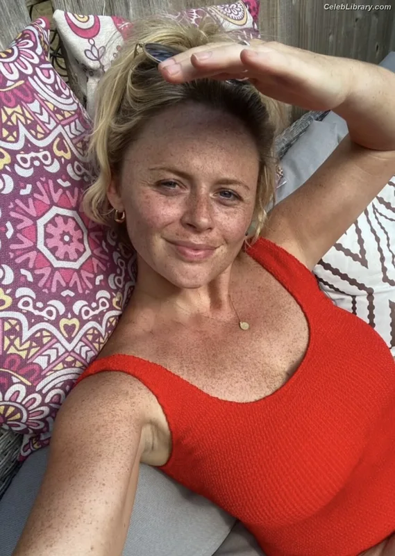 Emily Atack photo 11 of 578