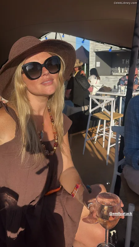Emily Atack photo 21 of 578