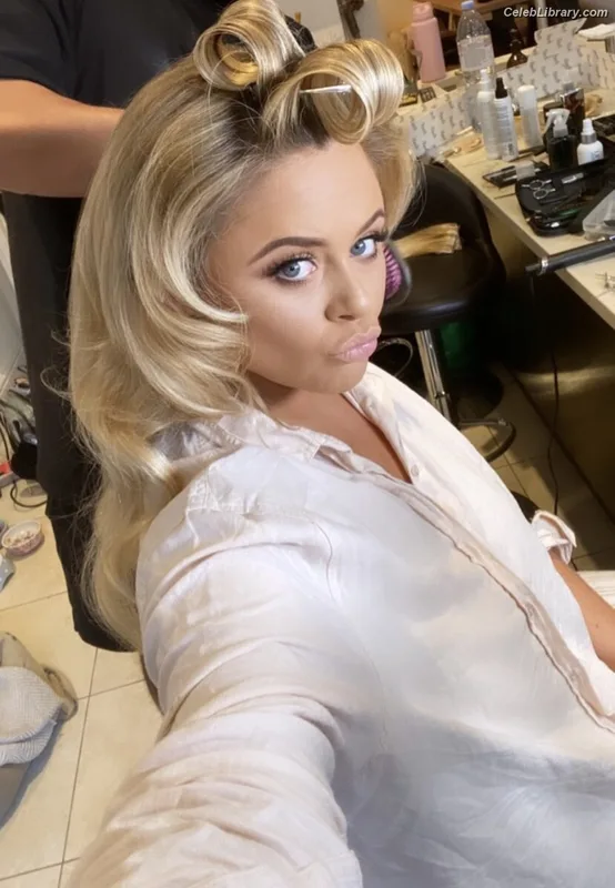 Emily Atack photo 9 of 578