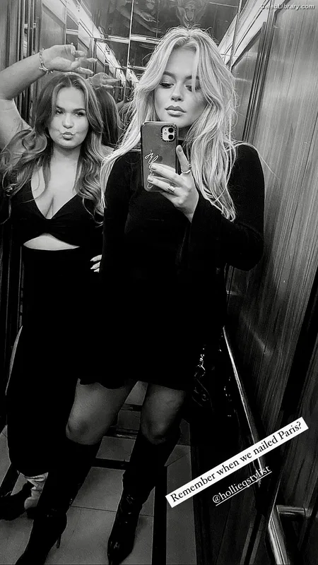Emily Atack photo 5 of 578
