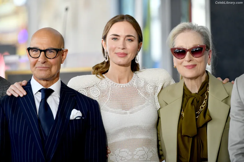 Emily Blunt photo 15 of 322