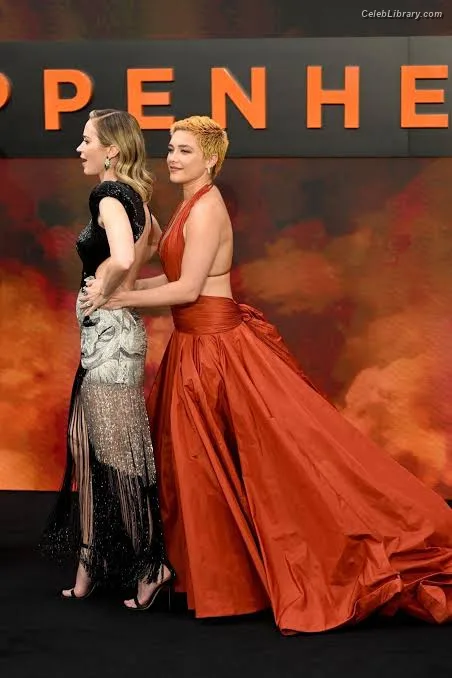 Emily Blunt photo 9 of 322