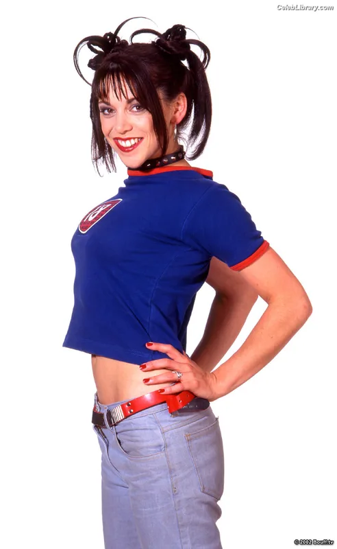 Emily Booth photo 2 of 288