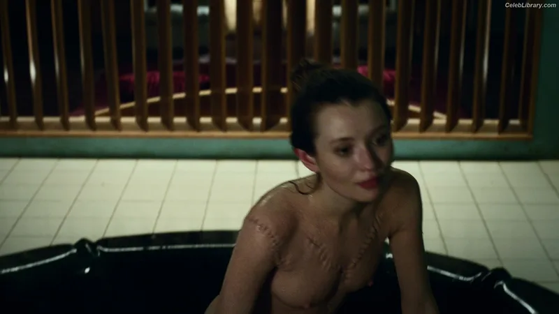 Emily Browning photo 10 of 103