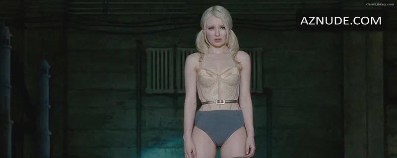 Emily Browning photo 6 of 103