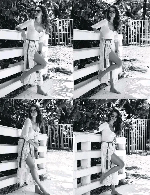Emily DiDonato photo 8 of 35