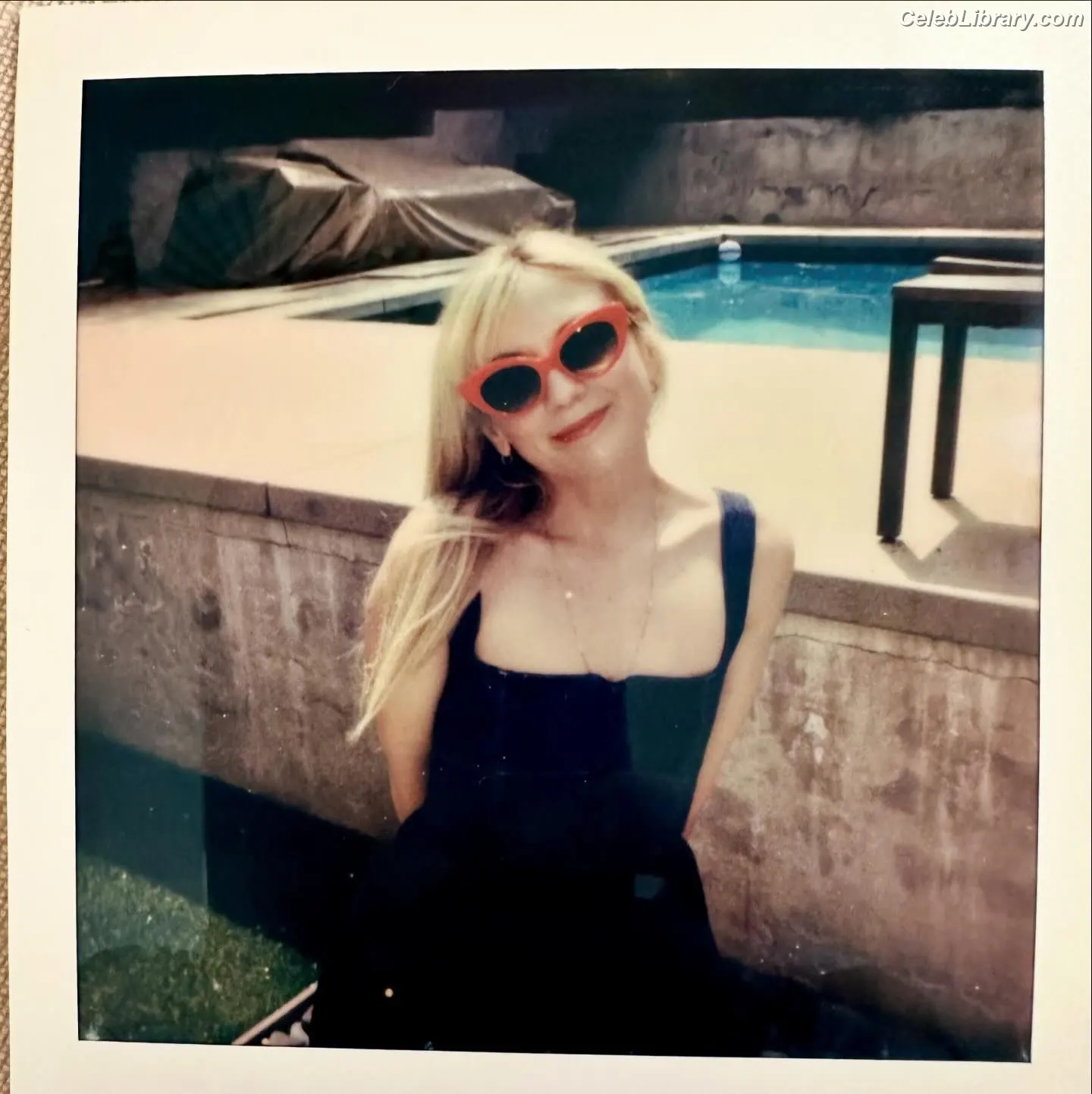 Emily Kinney photo 20 of 190