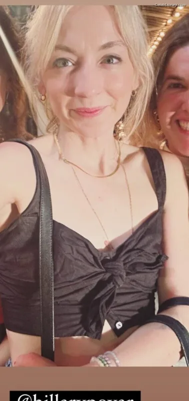 Emily Kinney photo 17 of 191