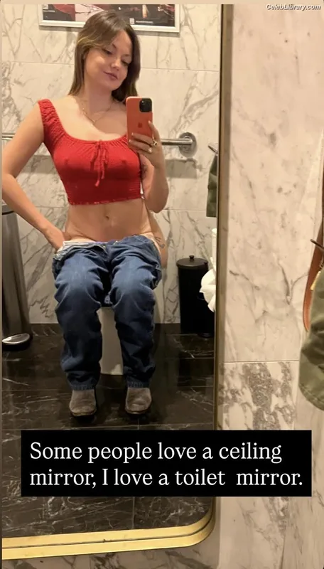 Emily Meade photo 3 of 15
