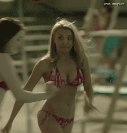 Emily Osment photo 13 of 418