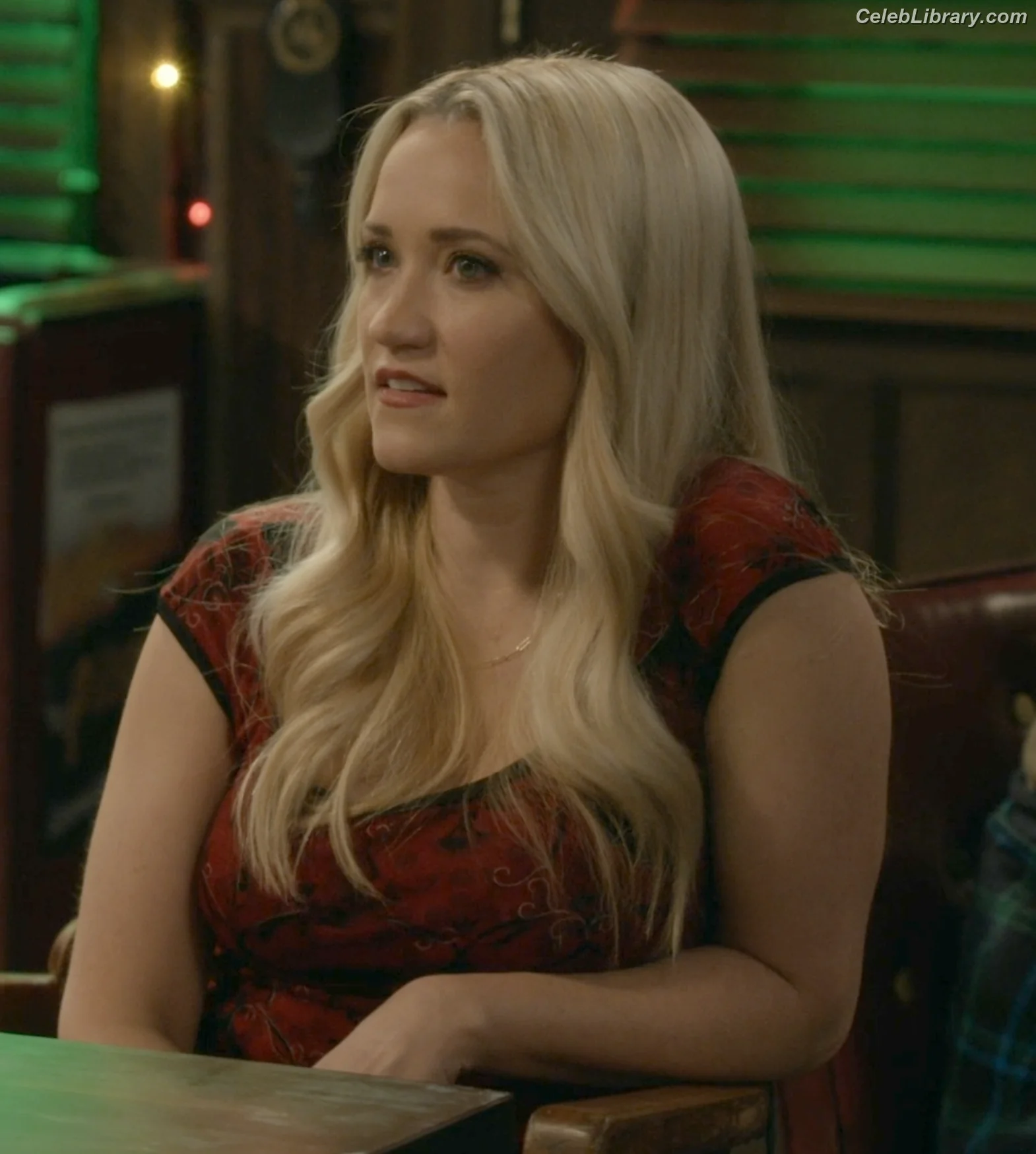 Emily Osment photo 7 of 418