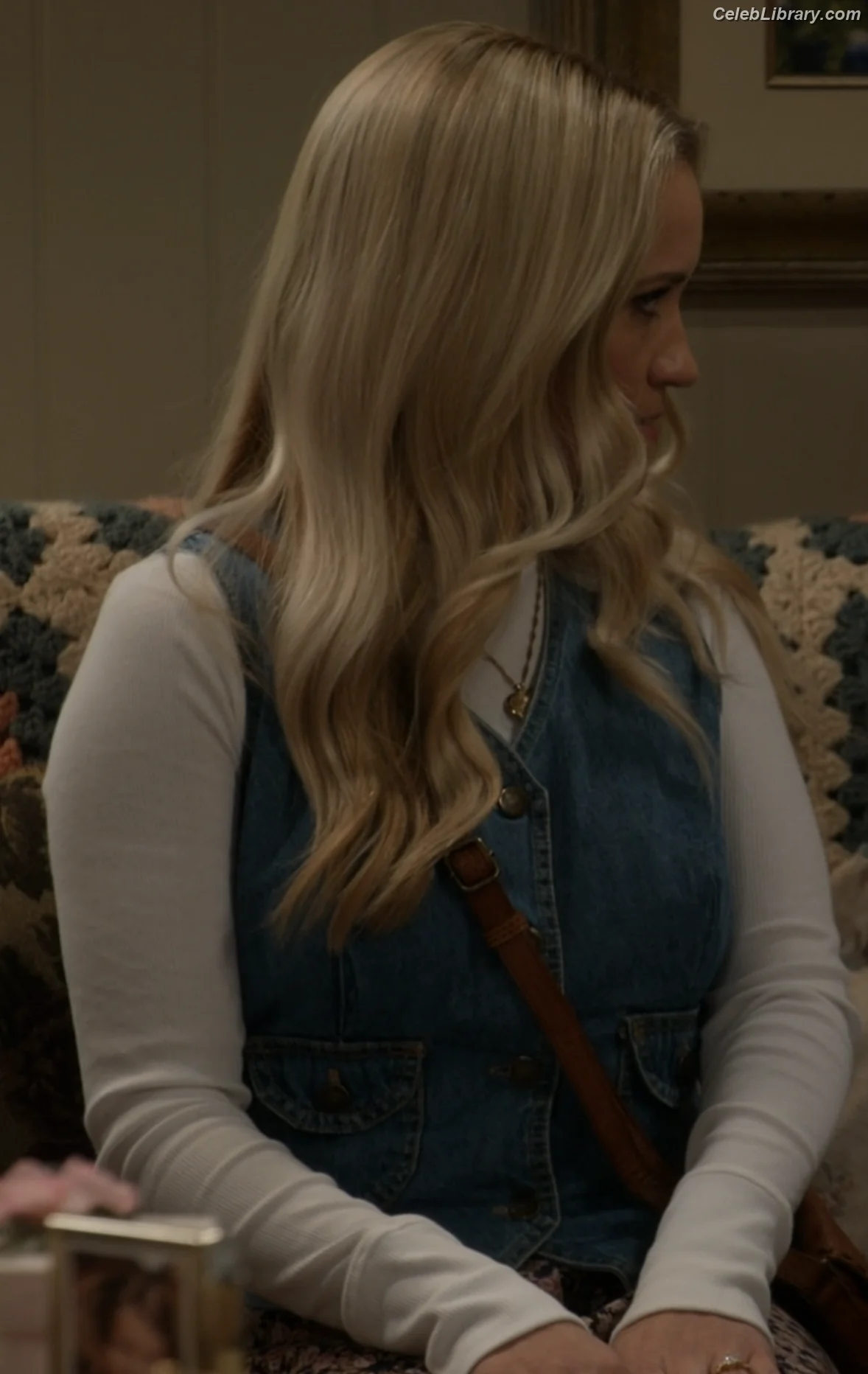 Emily Osment photo 9 of 418